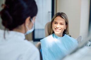 Woman at her emergency dentist